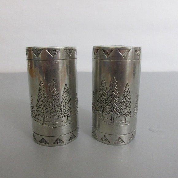 Vintage Pewter 2.5” Winter Tree Etched Salt & Pepper Shakers U.P. 2001 Christmas - Picture 1 of 8